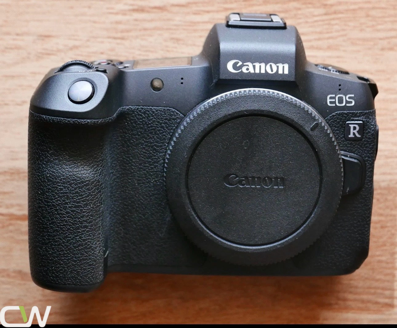 Canon R like new + mount
