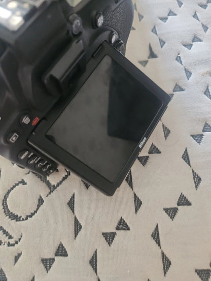 Nikon 750 like new