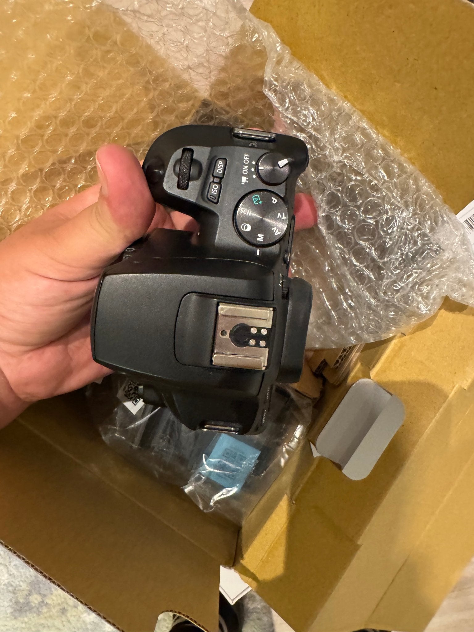 Canon 250d like new Boxed - Camera World