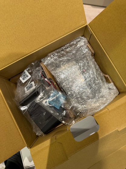 Canon 250d like new Boxed - Camera World