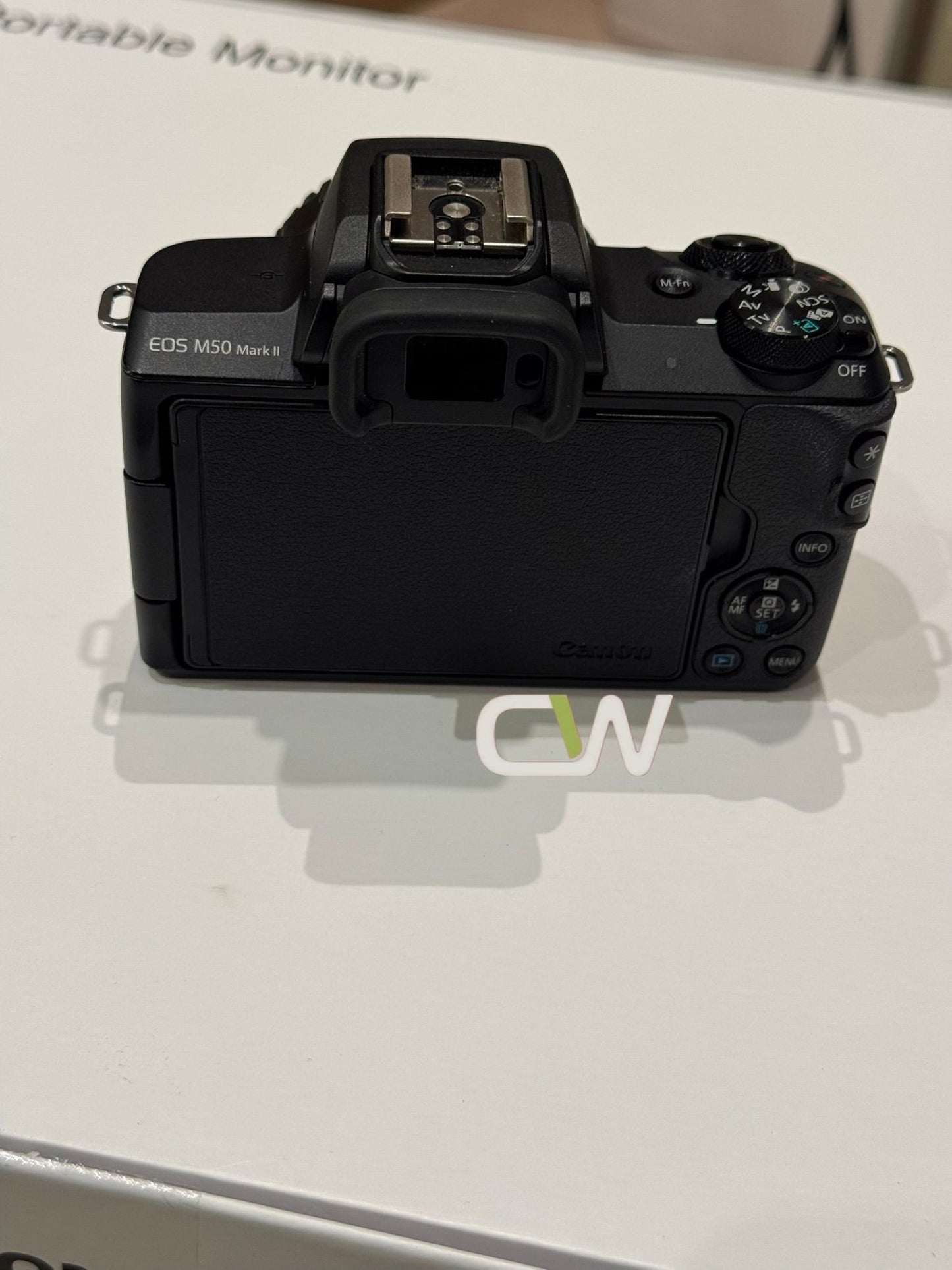 Canon EOS M50 Mark II Mirrorless – Fast Autofocus, 4K Video, Perfect for Content Creators + free mount - Camera World